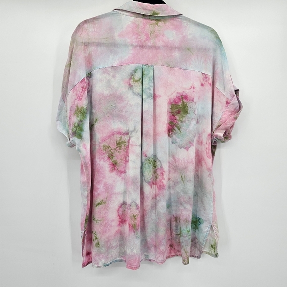 White Birch Tiedye Short Sleeve Button Down Flowy Breathable Blouse Womens Xl - Picture 6 of 6